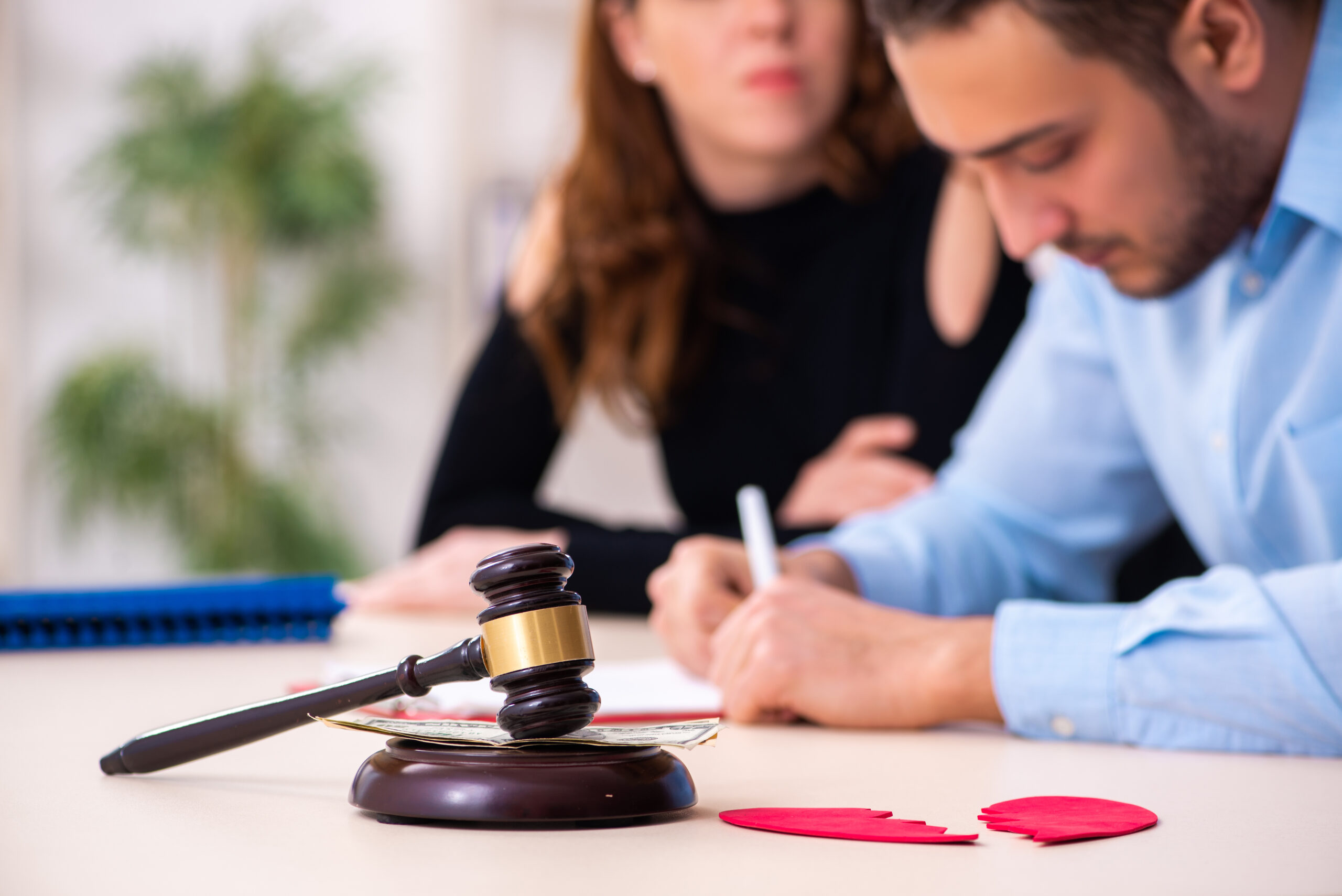 How Does Alimony Work? An Essential Guide for Understanding Alimony Laws